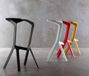 Designerski hoker Miura
