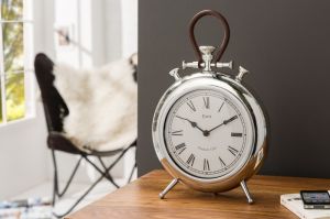 Zegar stojący Orologio 25 x 40 cm srebrny