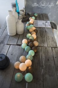 Cotton Ball Lights :: Świetlna girlanda Peppermint Chocolate 35 kul - 35 kul